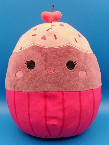 Squishmallow hearts ottie - hearts,